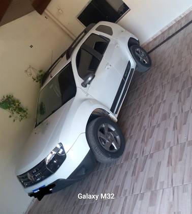 RENAULT DUSTER 2.0 TECH ROAD II 4X2 16V FLEX 4P AUTOMÁTICO